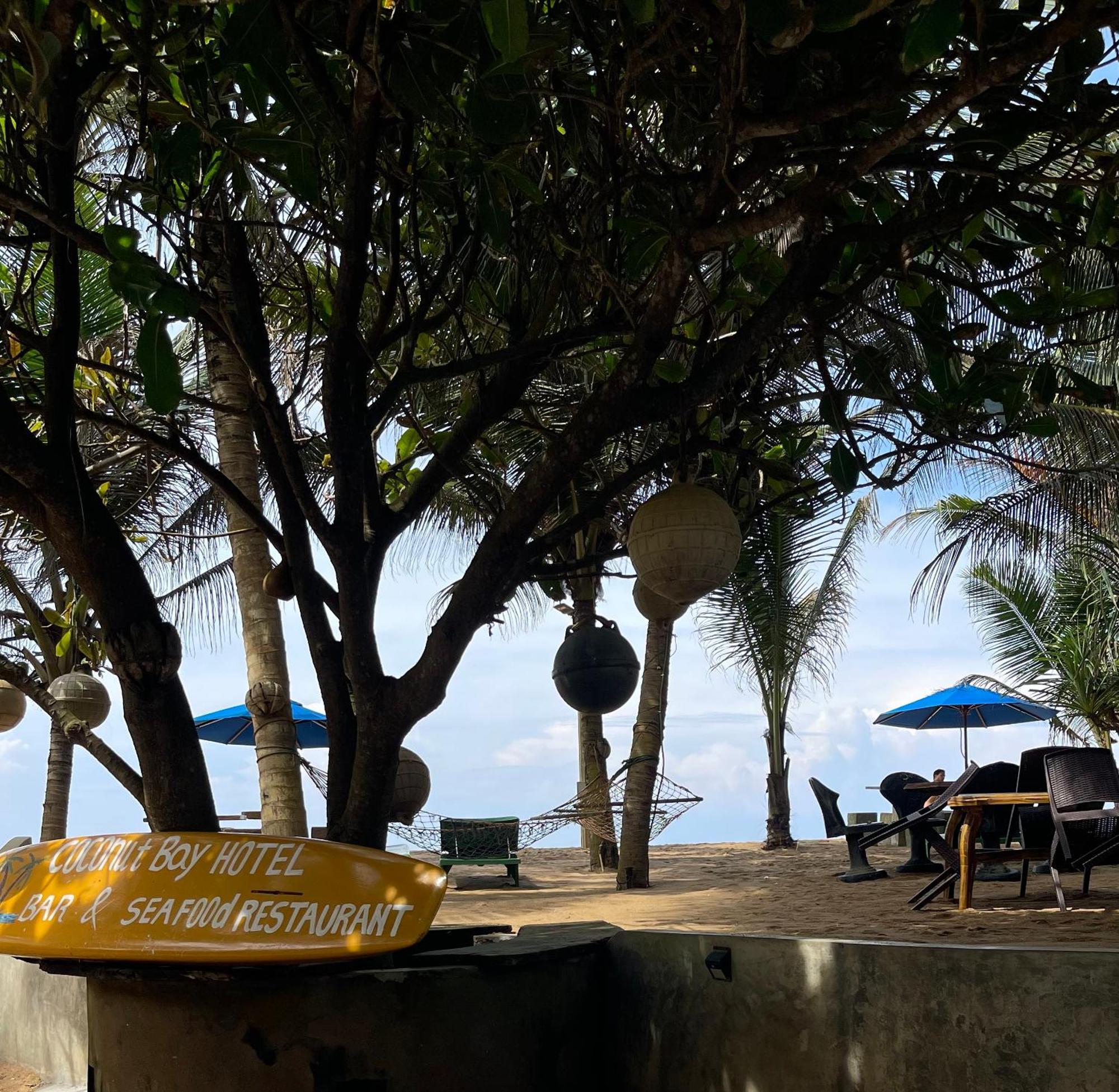 Hotel Coconut Bay Калутара Экстерьер фото